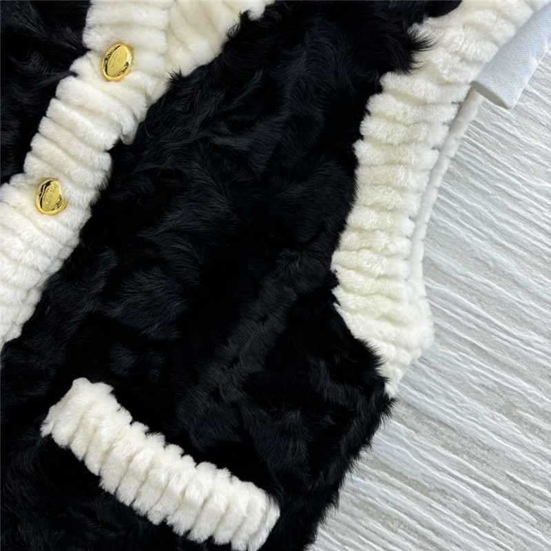 Pra*a v-neck vest jacket replica clothing sites