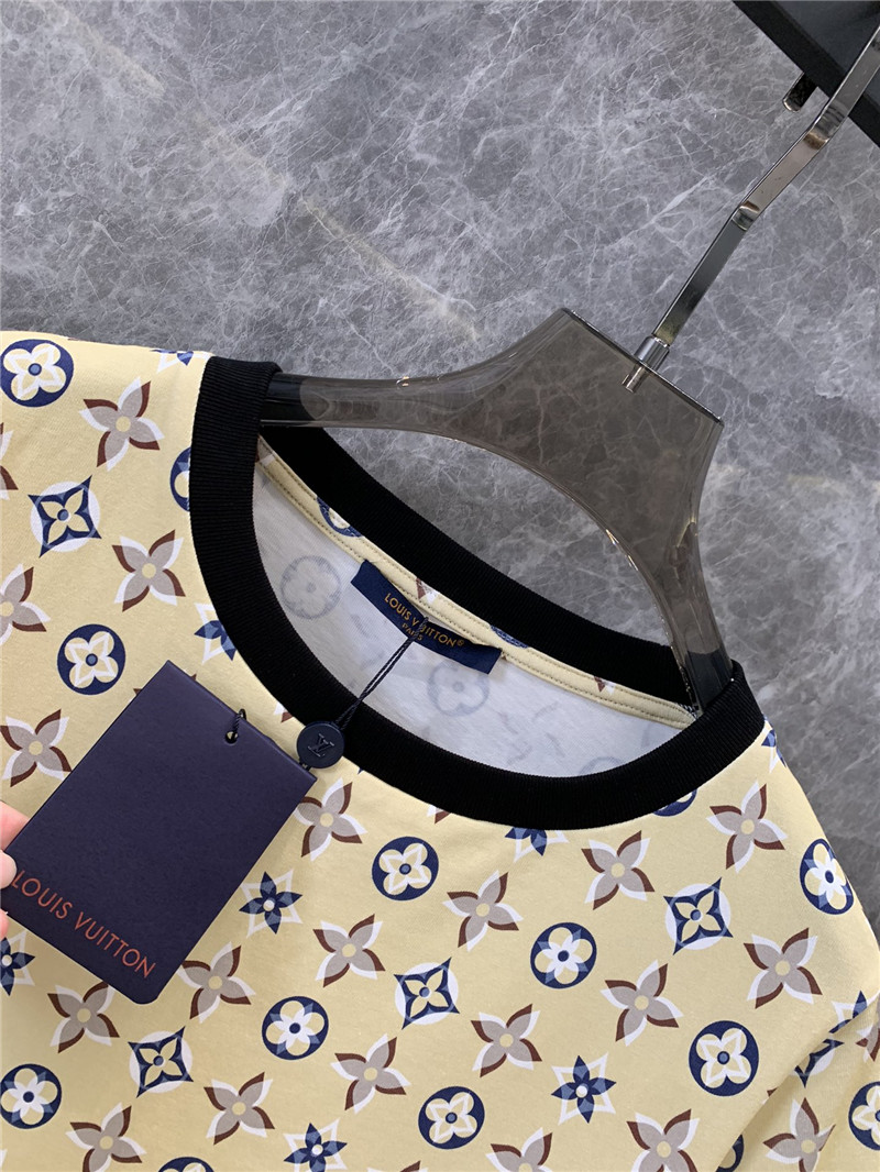 l0vis Vvtt0n lv round neck short sleeve t-shirt replicas clothes
