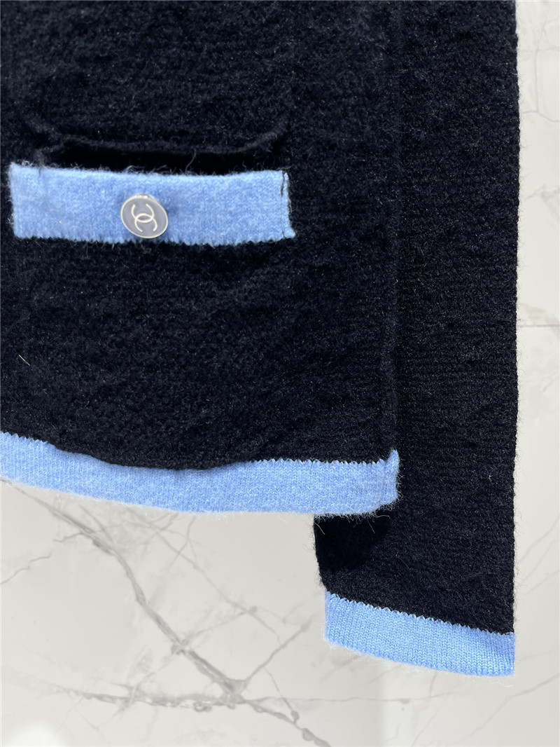 Ch**el colorblock round neck knitted cardigan replica clothes