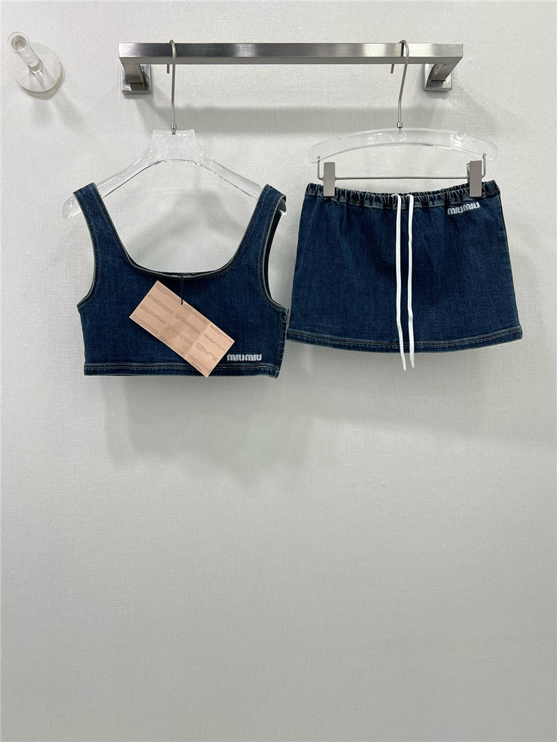 M1um1u layered vest replica d&g clothing