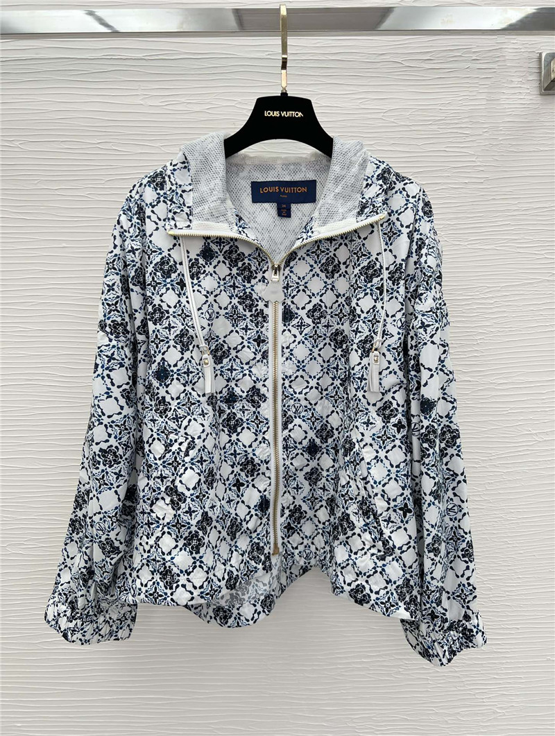 l0vis Vvtt0n lv monogram sun protection jacket replicas clothes