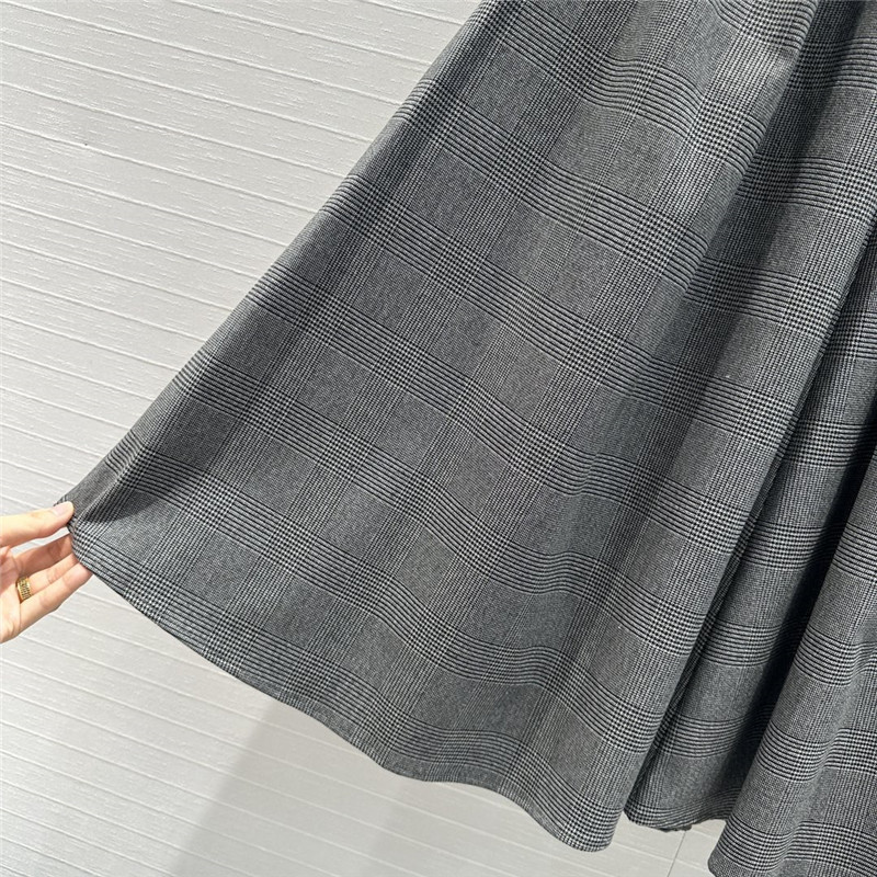 Pra*a three-dimensional puffy pleated skirt replica clothes
