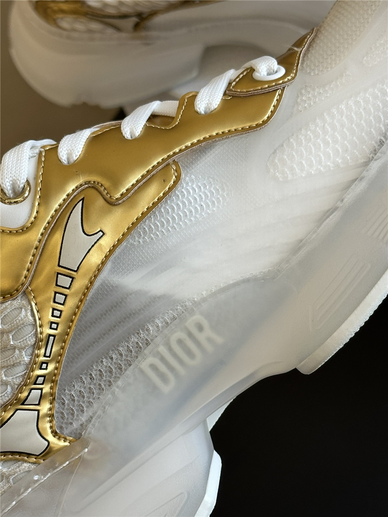 D10r gold mesh oblique vibe sneakers