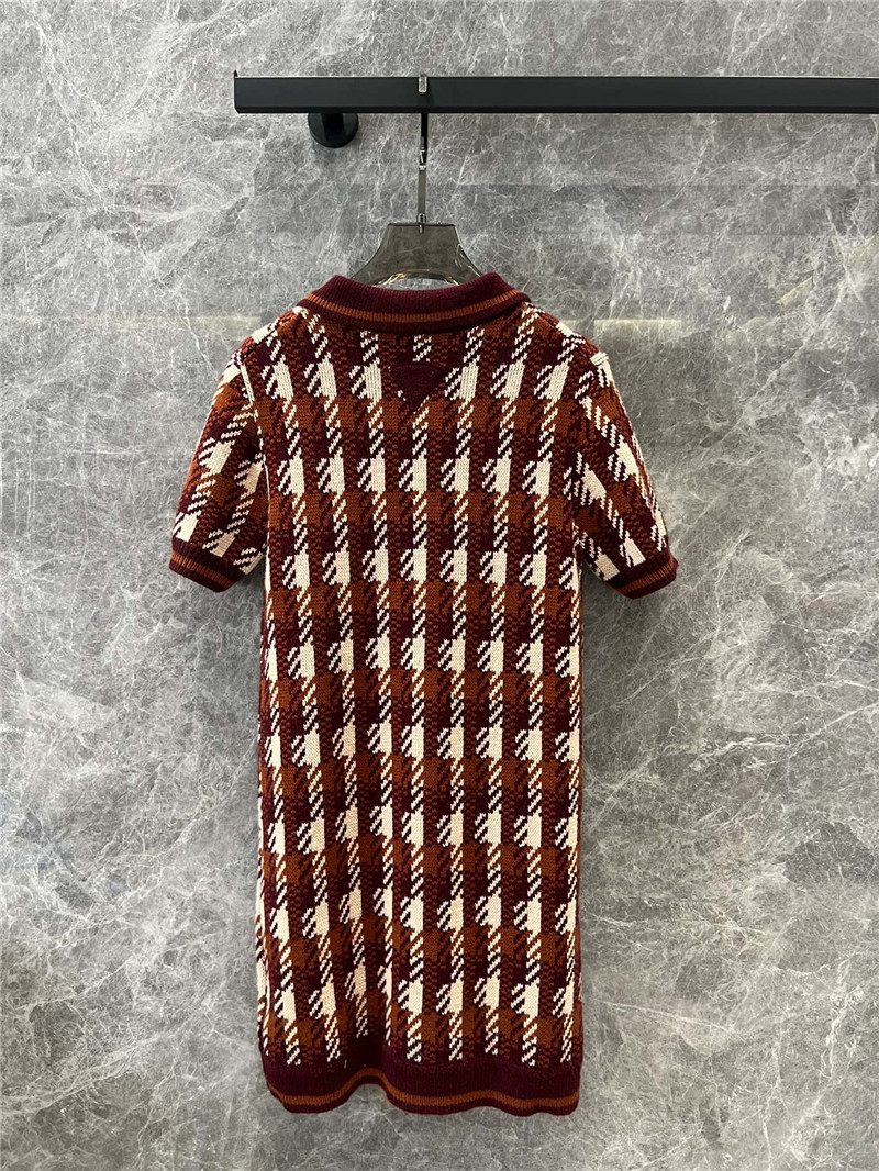 Pra*a plaid short-sleeved knitted polo skirt replica d&g clothing