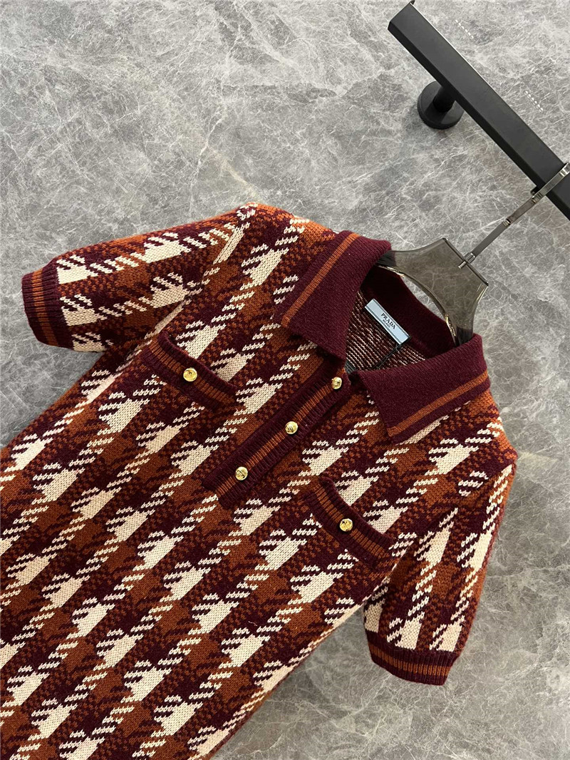 Pra*a plaid short-sleeved knitted polo skirt replica d&g clothing