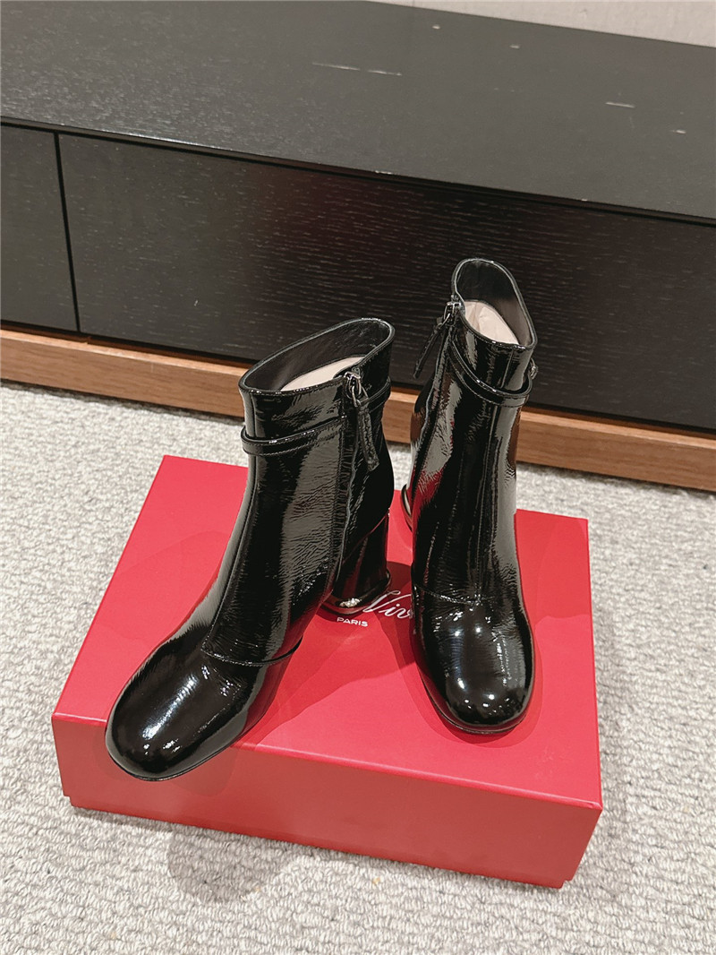 roger u1u1er viv’ podium booties in patent leather