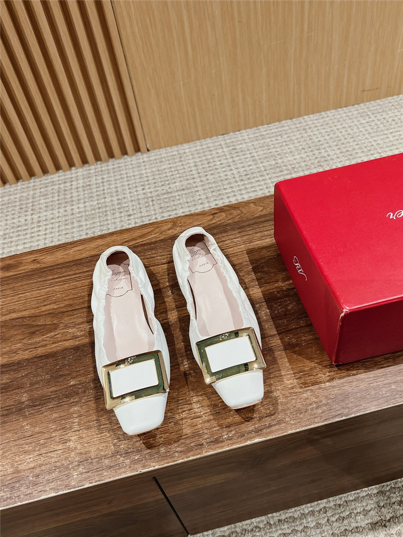 roger u1u1er belle u1u1er ballerinas in off-white leather