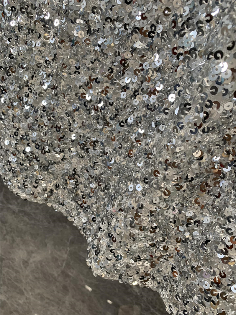 Va1e*ntin0 sequined vest top cheap replica designer clothes