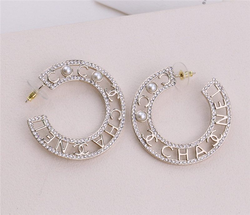 Ch**el new earrings
