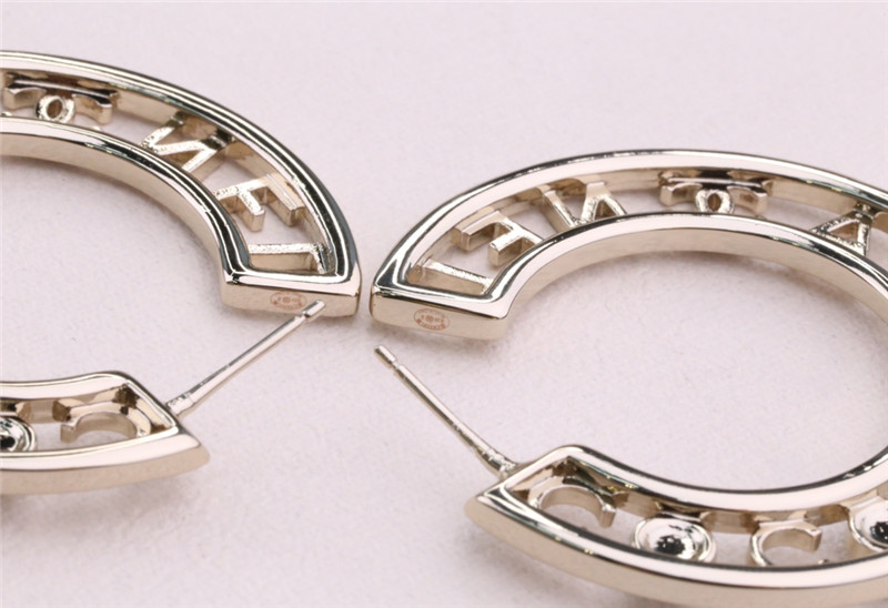 Ch**el new earrings