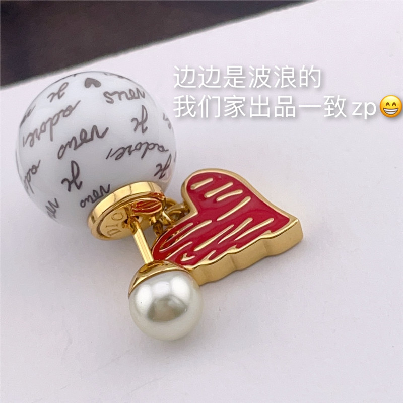 D10r new earrings