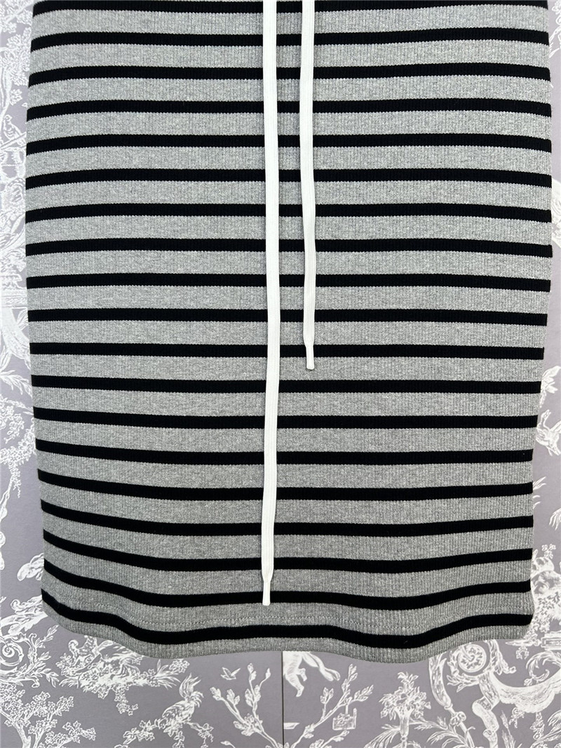 M1um1u letter striped stretch skirt replica clothing sites