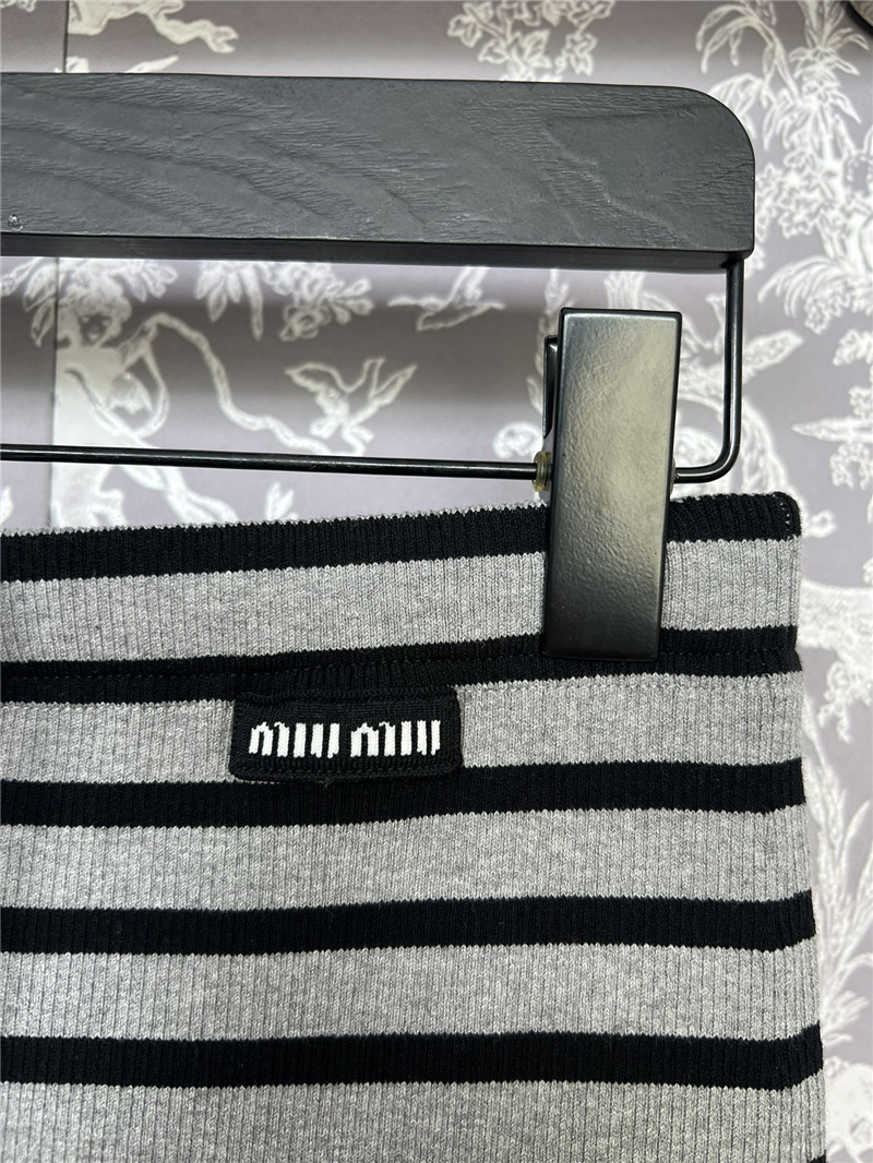 M1um1u letter striped stretch skirt replica clothing sites