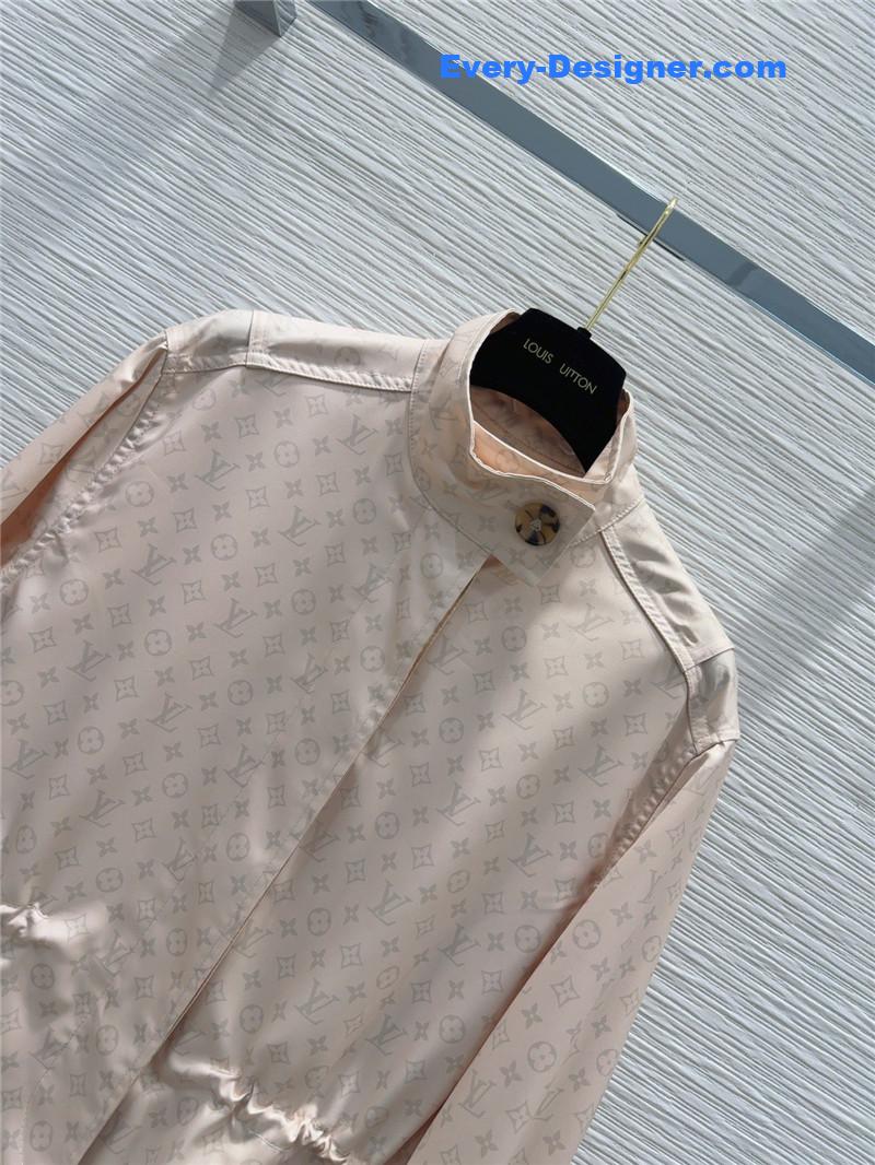 l0vis Vvtt0n lv new coat replica clothes