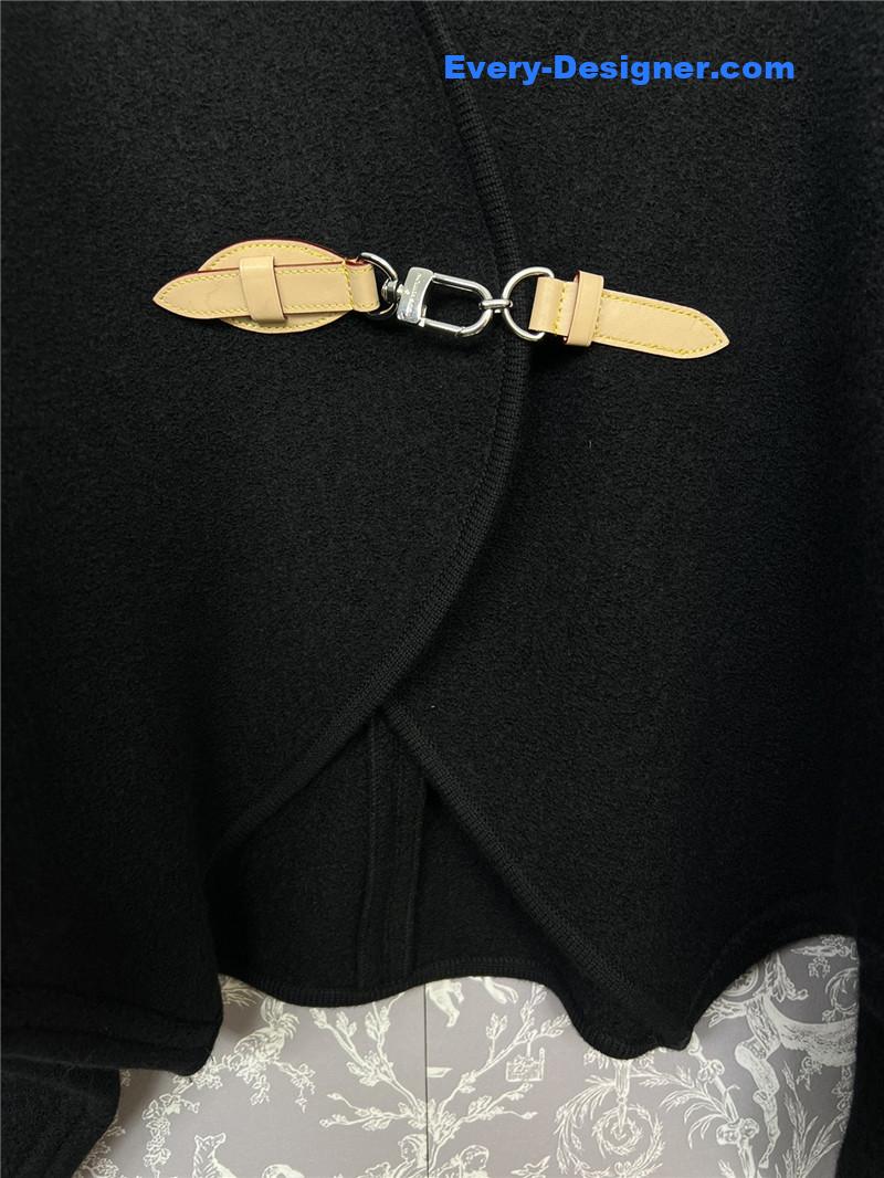 l0vis Vvtt0n lv leather button cape coat replica clothing