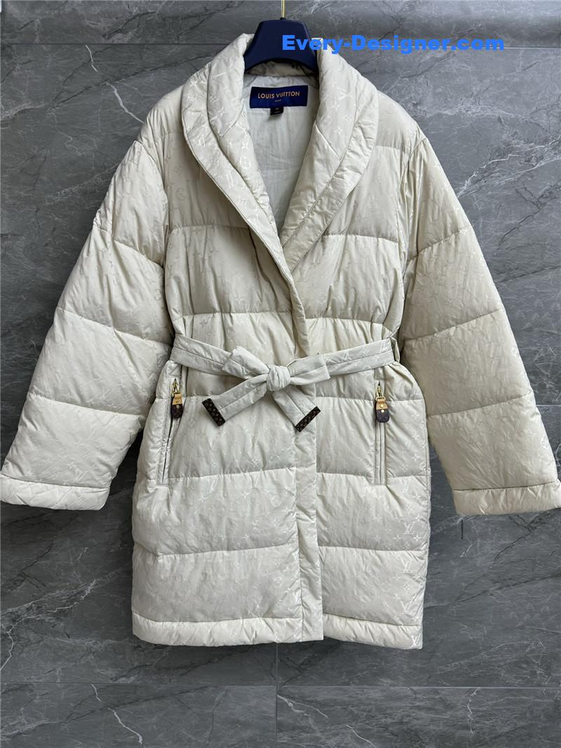 l0vis Vvtt0n lv mid-length down jacket replicas clothes