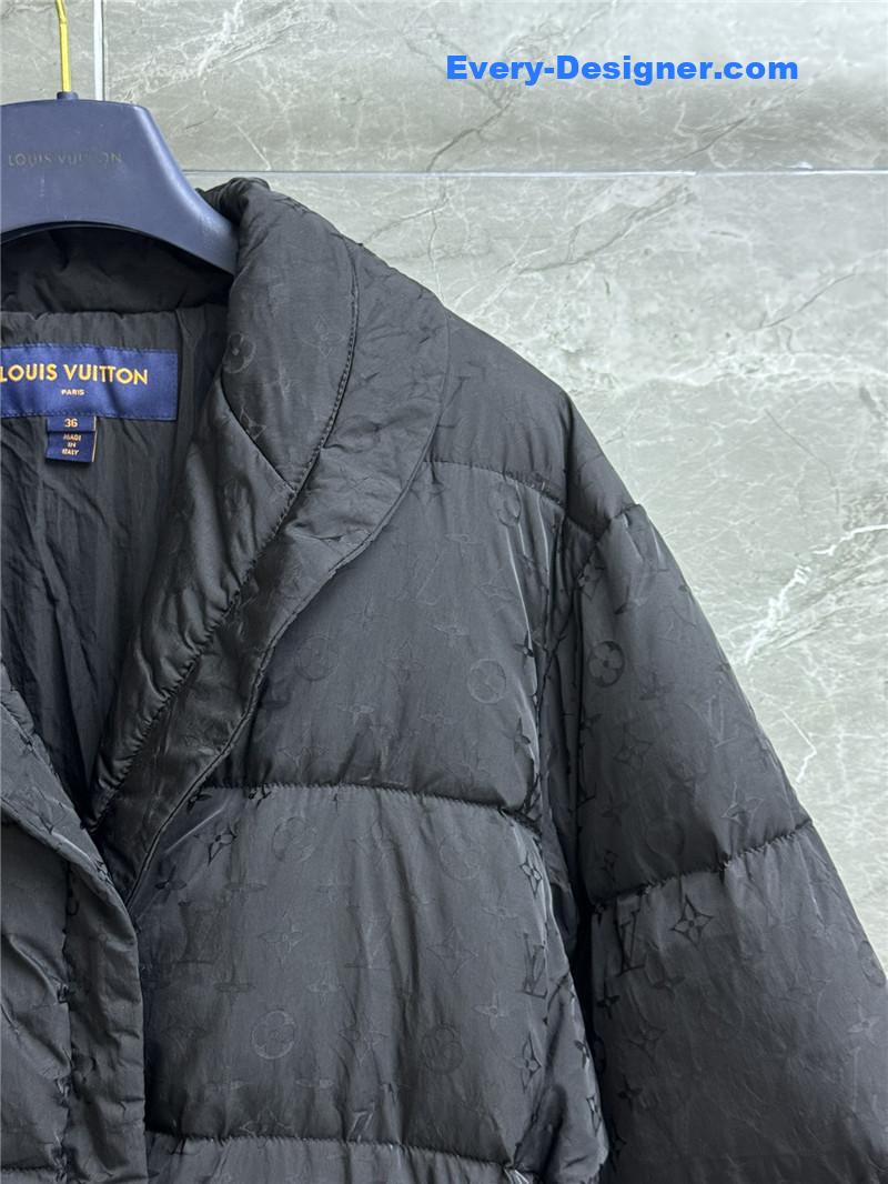l0vis Vvtt0n lv mid-length down jacket replicas clothes