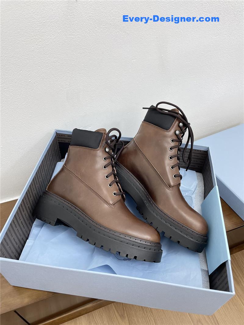 Pra*a leather work boots for women
