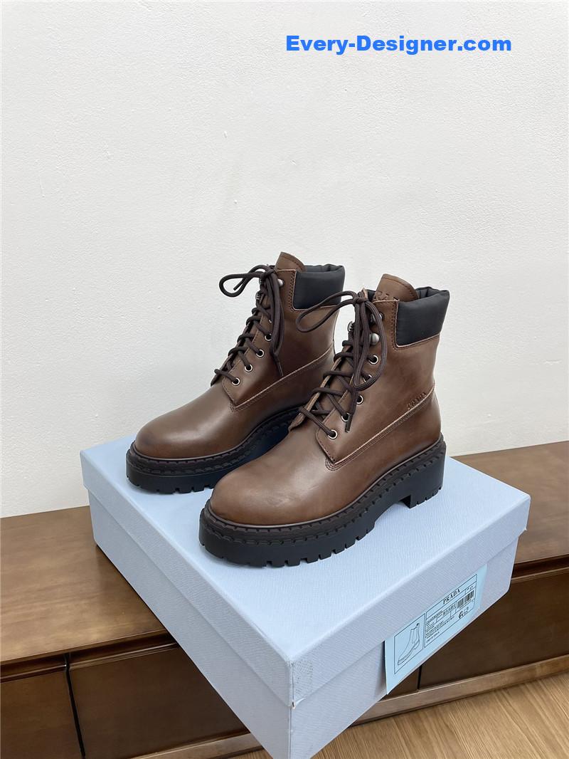 Pra*a leather work boots for women