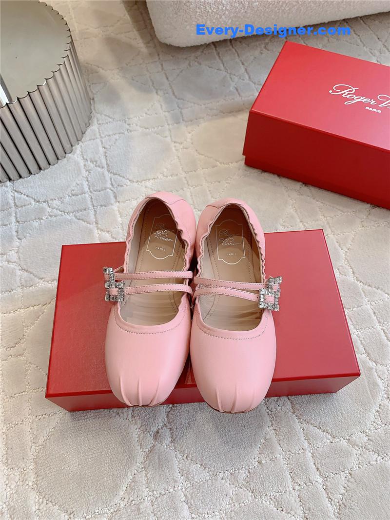 roger u1u1er mary janes in pink nappa leather