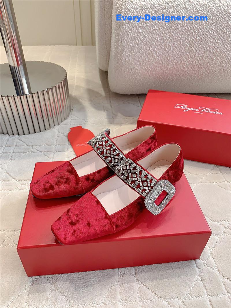 roger u1u1er belle u1u1er mary janes in velvet red