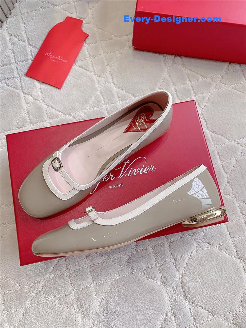 roger u1u1er viv’ podium ballerinas in patent grey and white