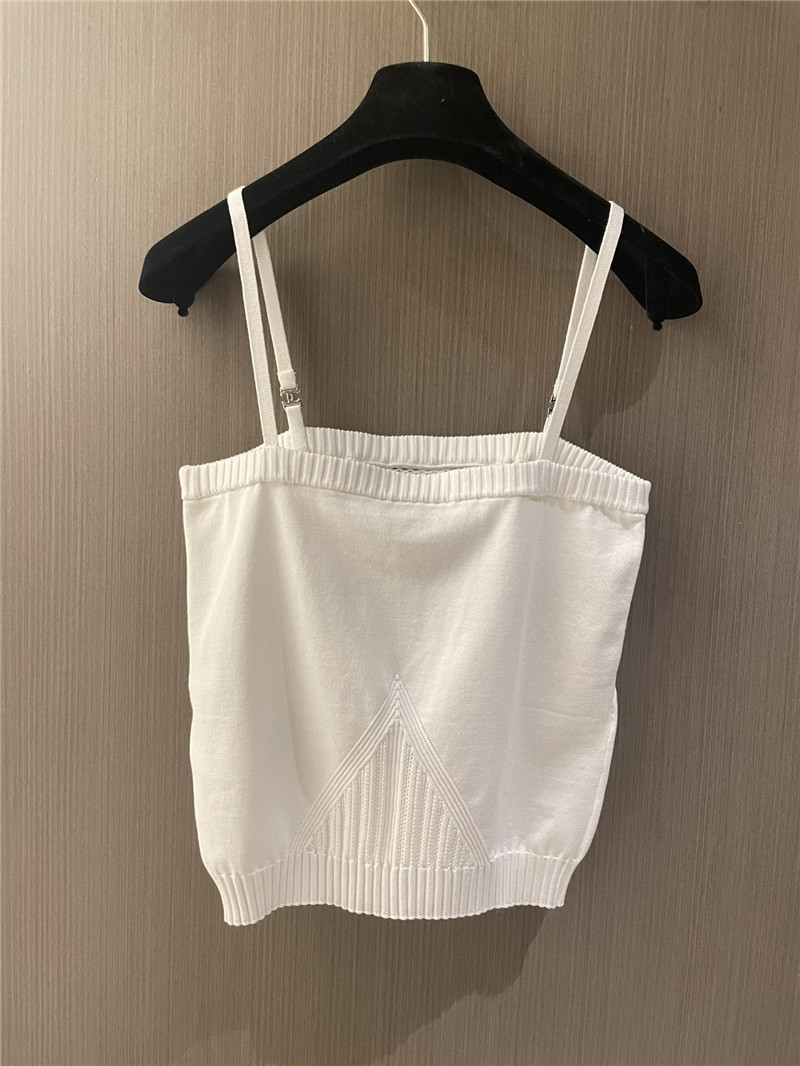 Ch**el hollow pearl logo sling replica clothing sites