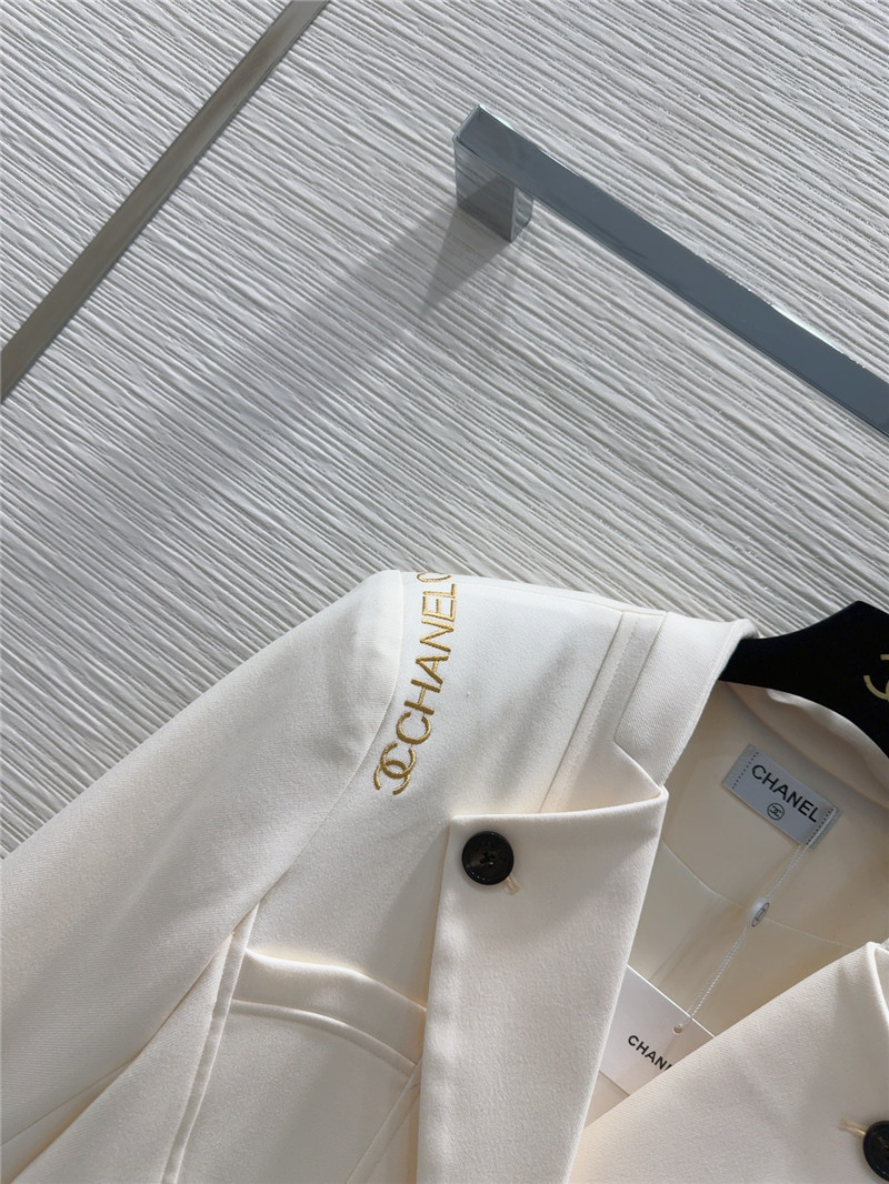Ch**el lapel suit cheap replica designer clothes