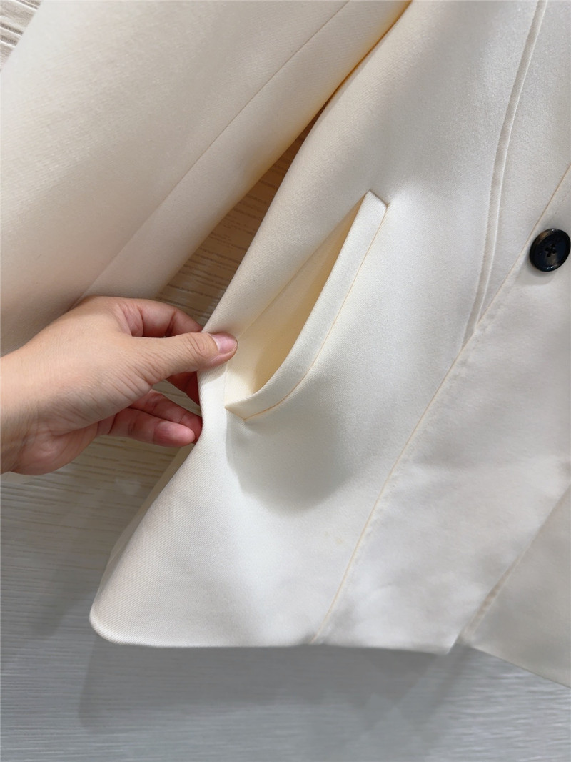 Ch**el lapel suit cheap replica designer clothes