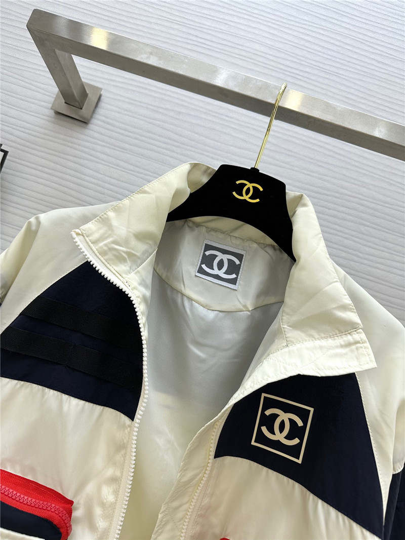 Ch**el hooded short work jacket replica d&g clothing