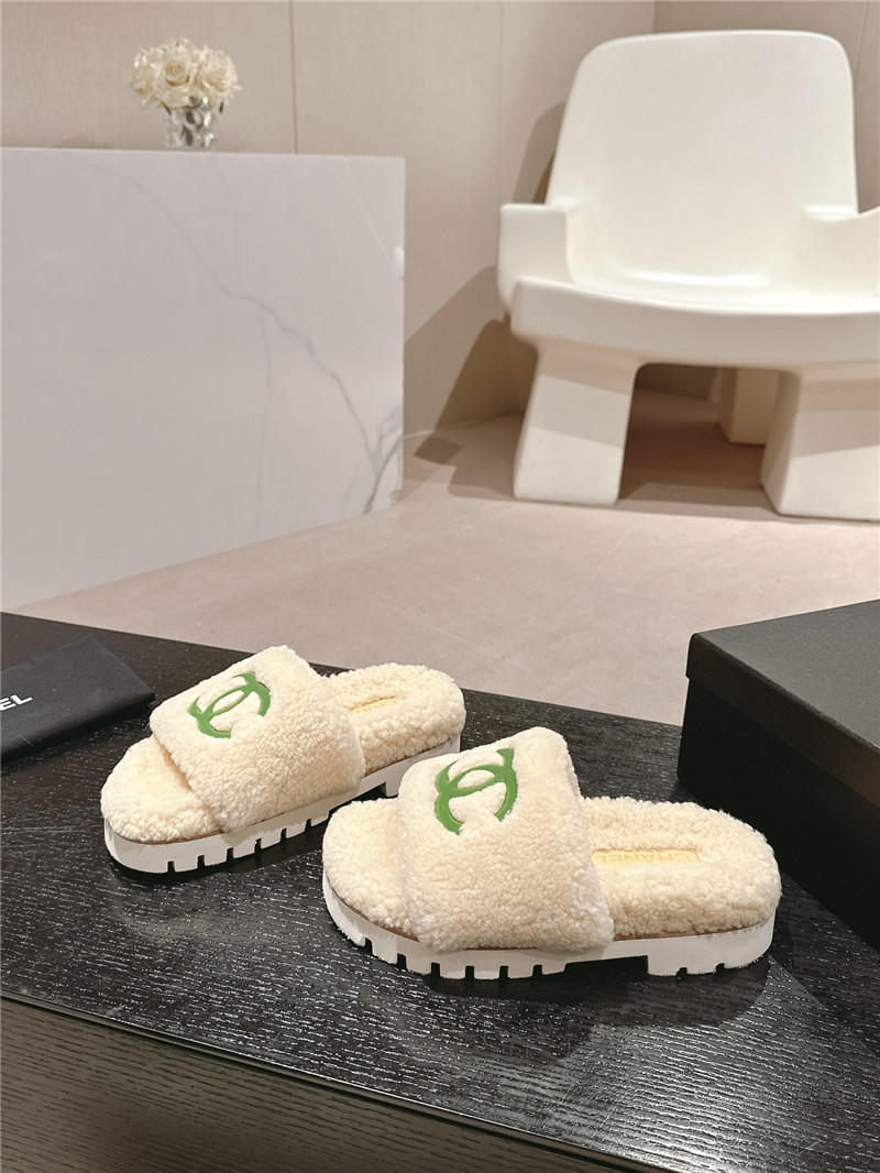 Ch**el natural wool home slide slippers