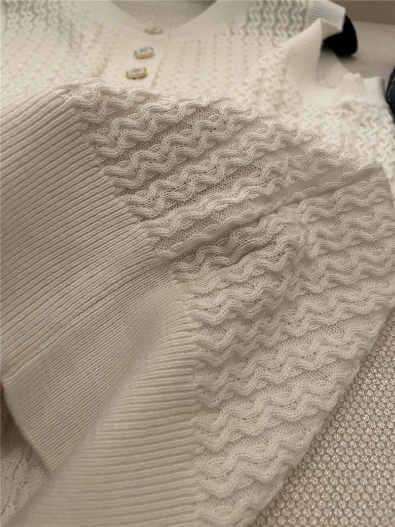 Ch**el buttons texture knitted vest white