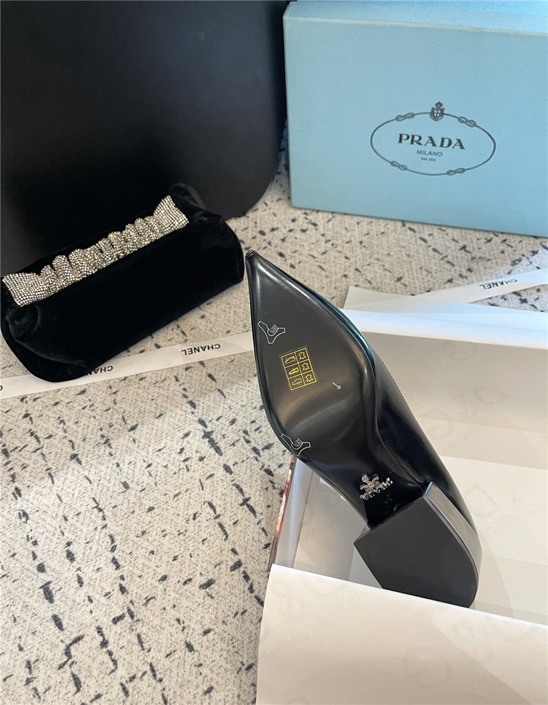 Pra*a triangle logo black brushed leather pumps