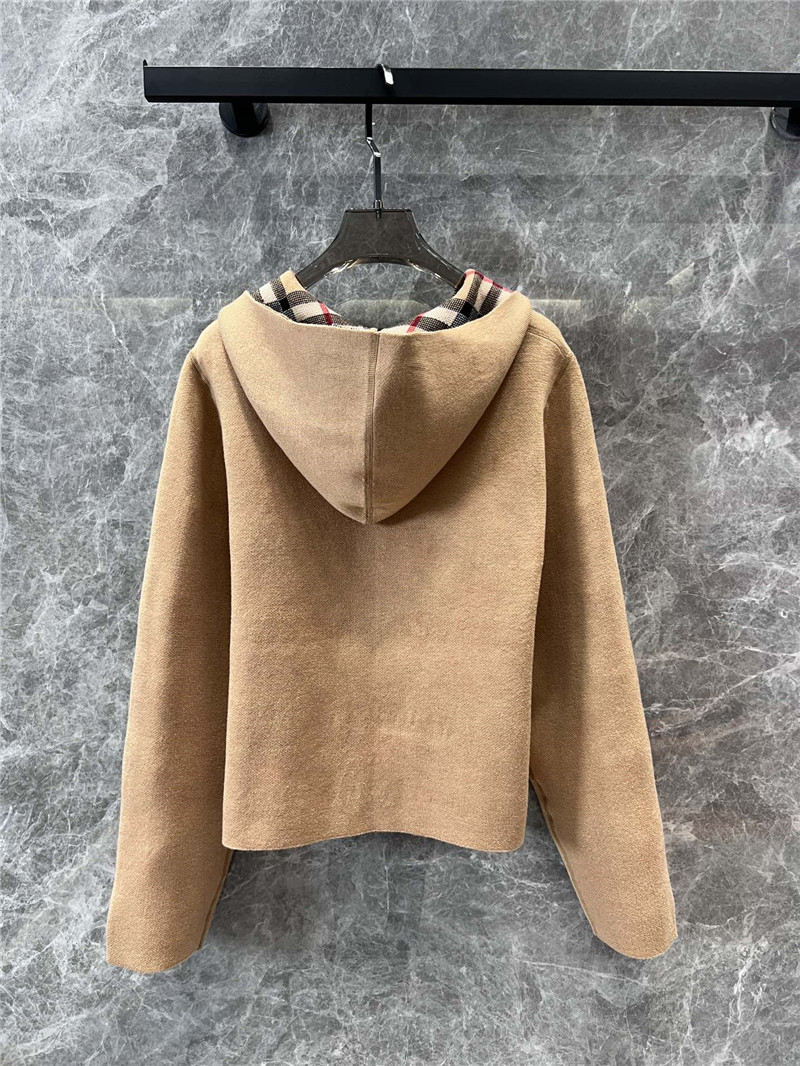 Bv*b*rry flying cardigan replicas clothes