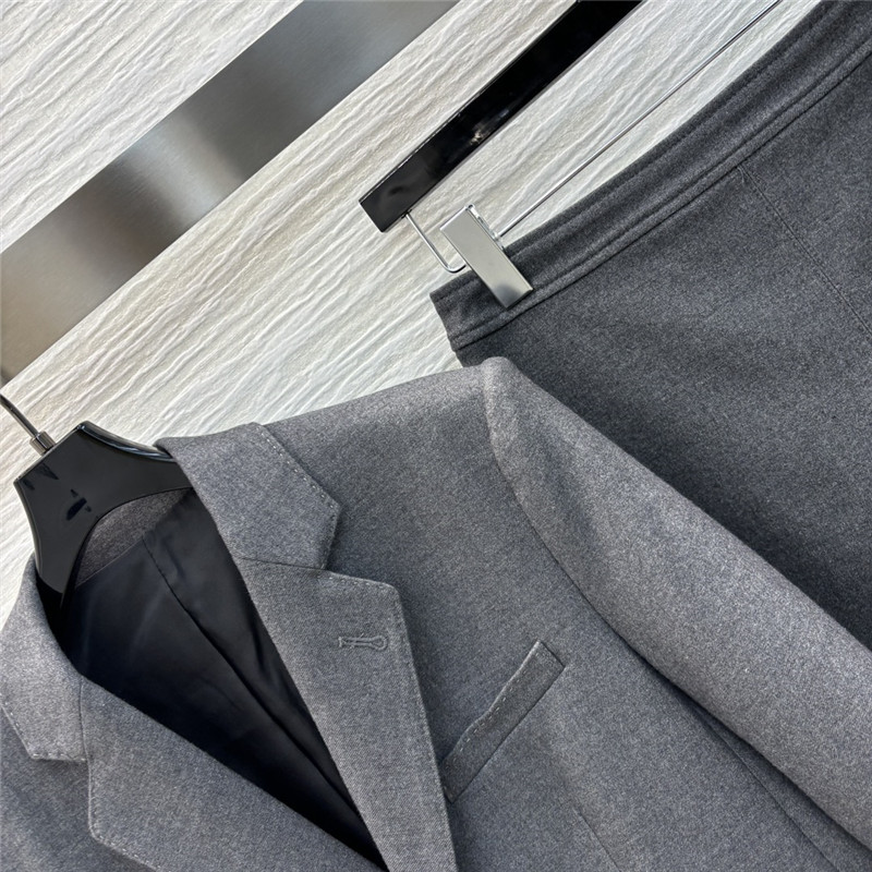 Ce1i*e lapel long sleeve suit replica d&g clothing
