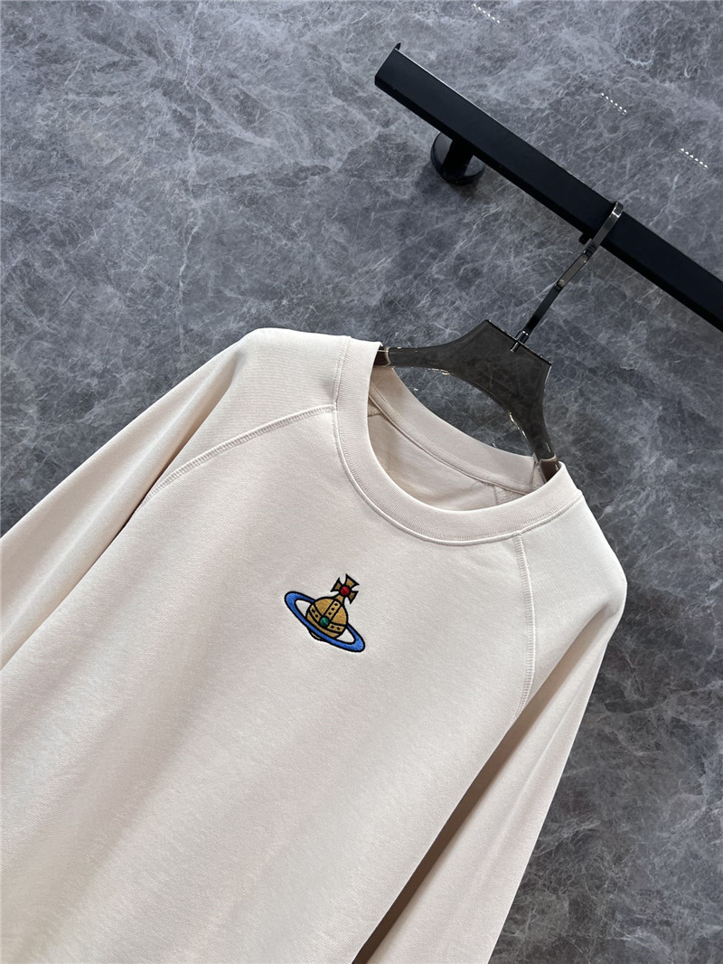 u1u1enne westwood logo crew neck sweatshirt off-white