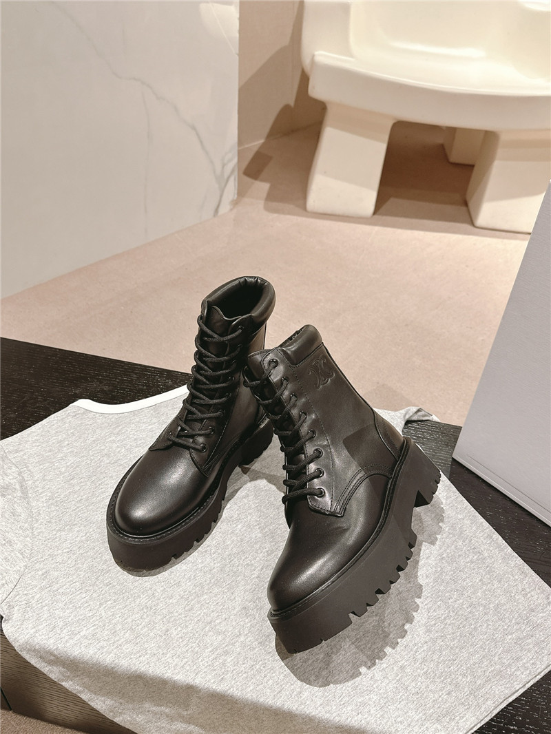 Ce1i*e triomphe rangers lace-up boots in black