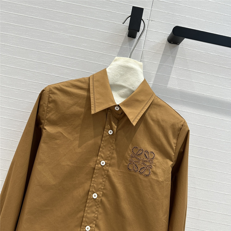 L0ew* embroidered cropped shirt