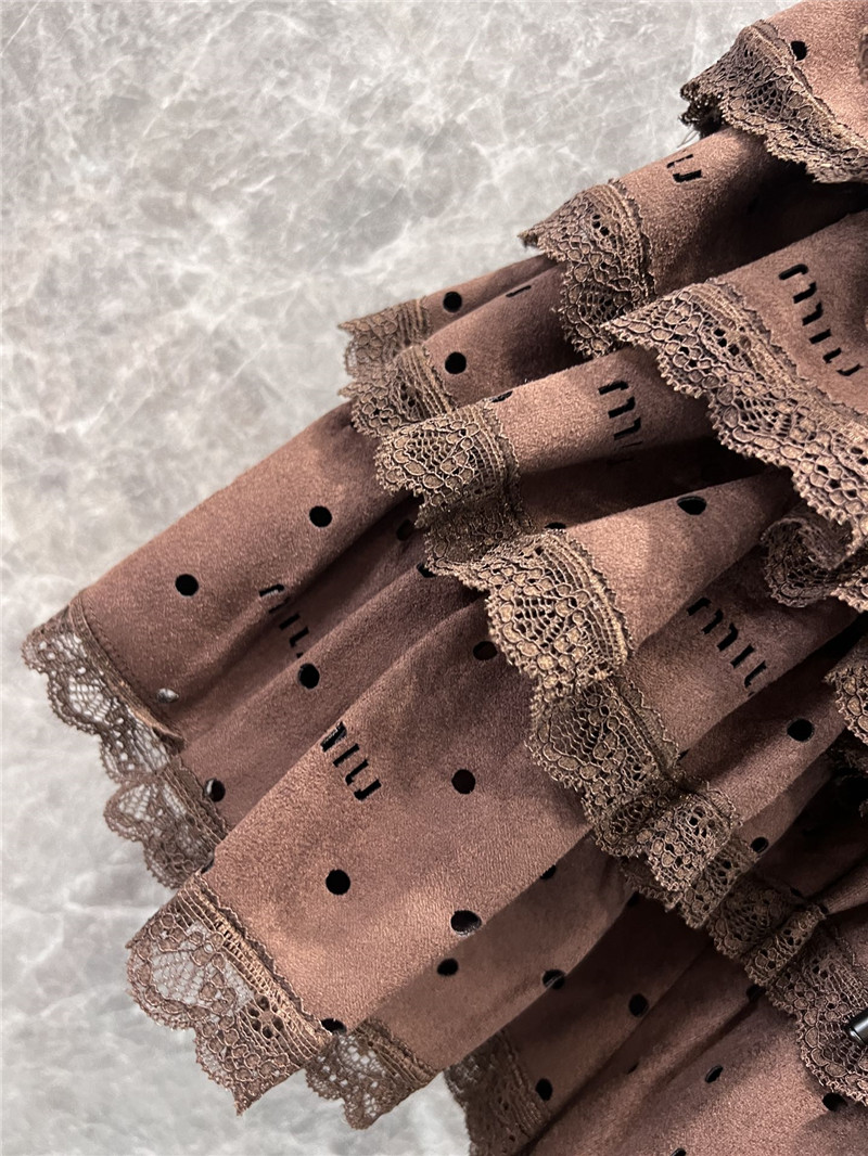 M1um1u cake skirt