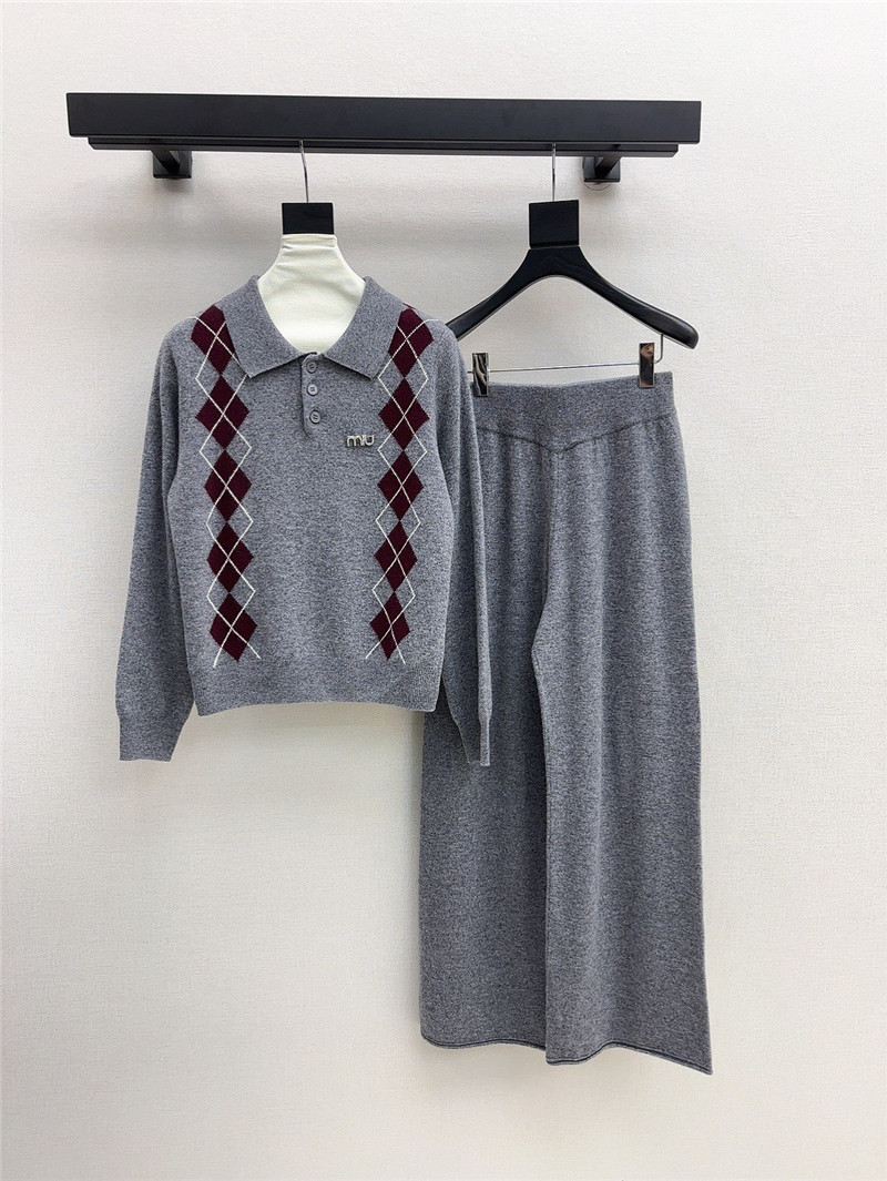 M1um1u new knitted suit