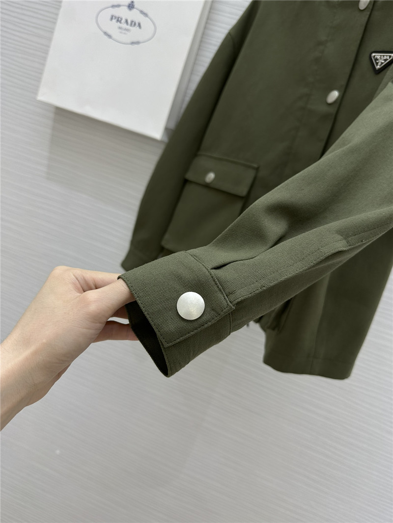 Pra*a crew neck jacket