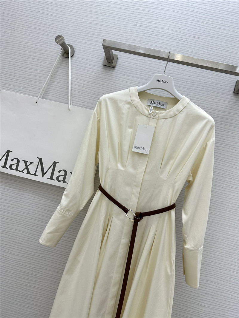 Vanitoo Minimalist Long Sleeve Dress