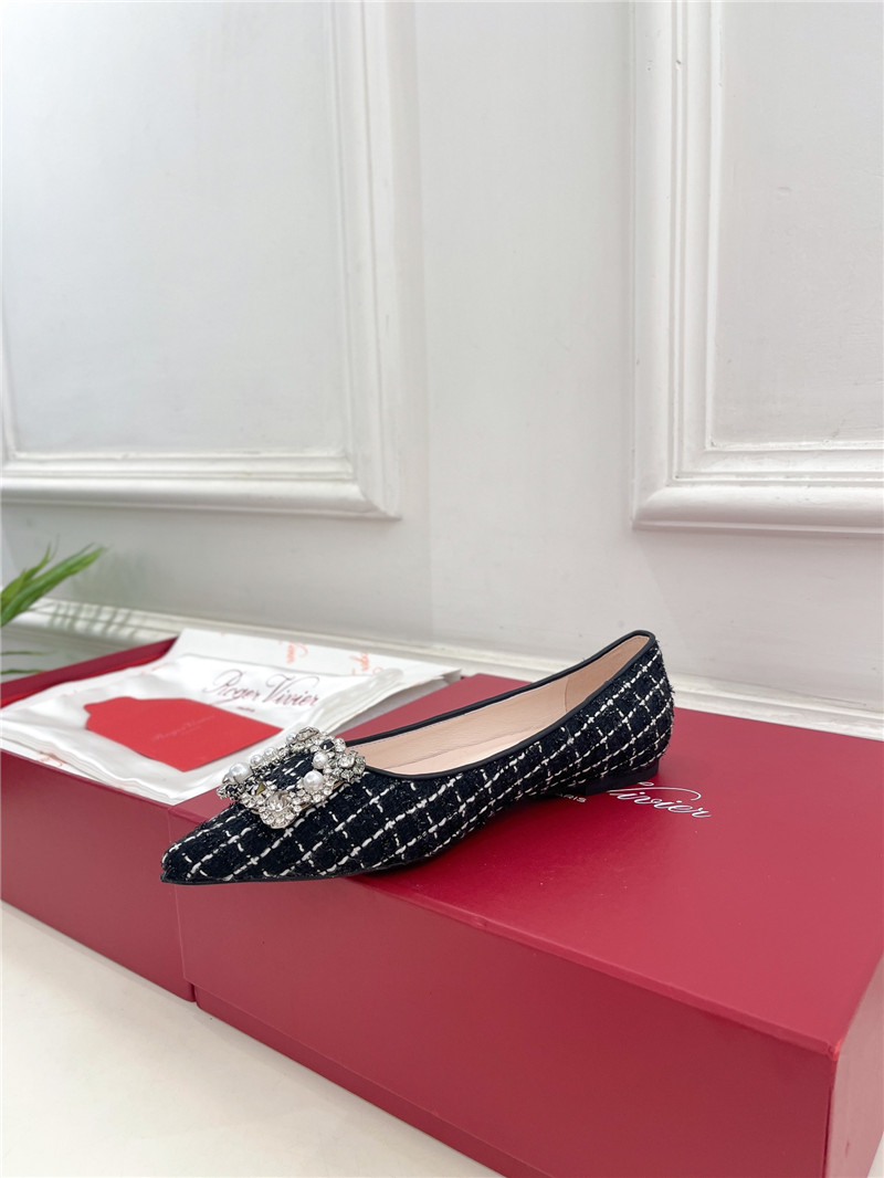 roger u1u1er efflorescence flats in black tweed