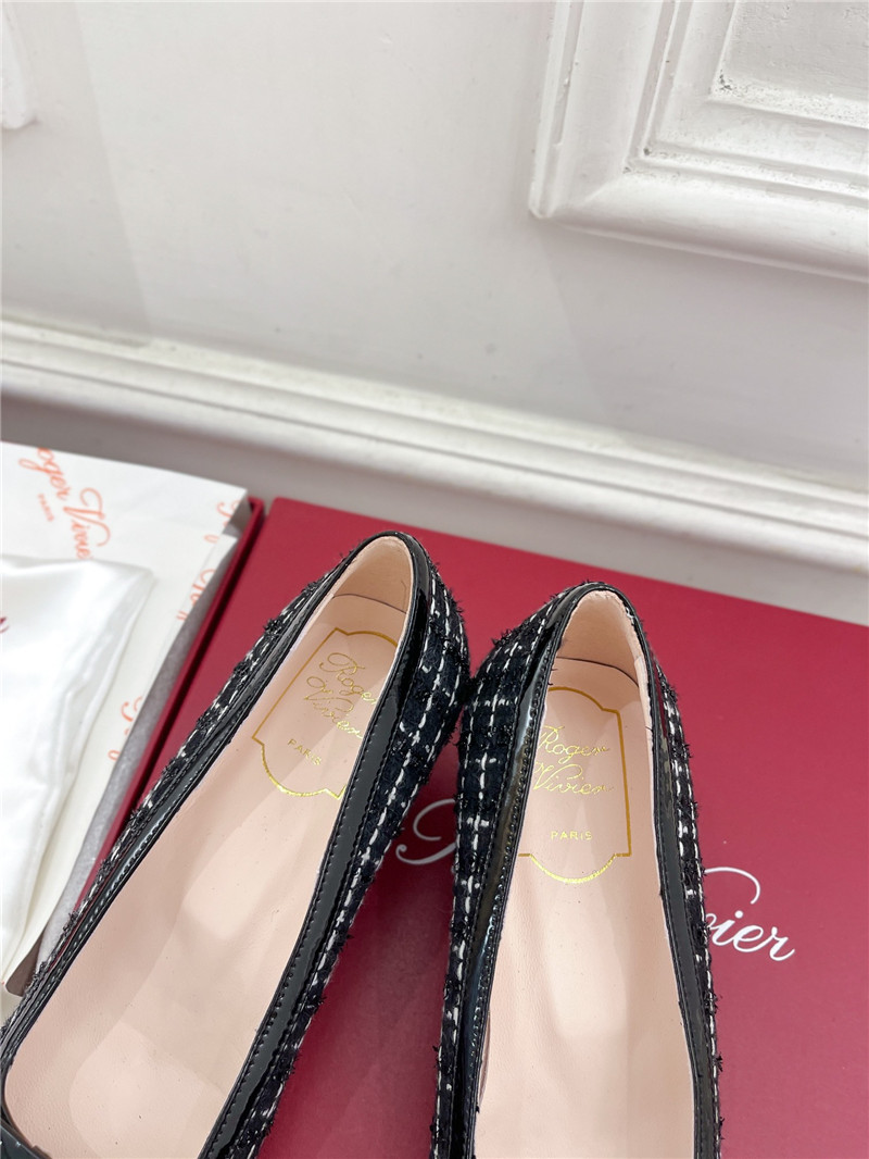roger u1u1er belle u1u1er pumps 4.5cm black patent fabric