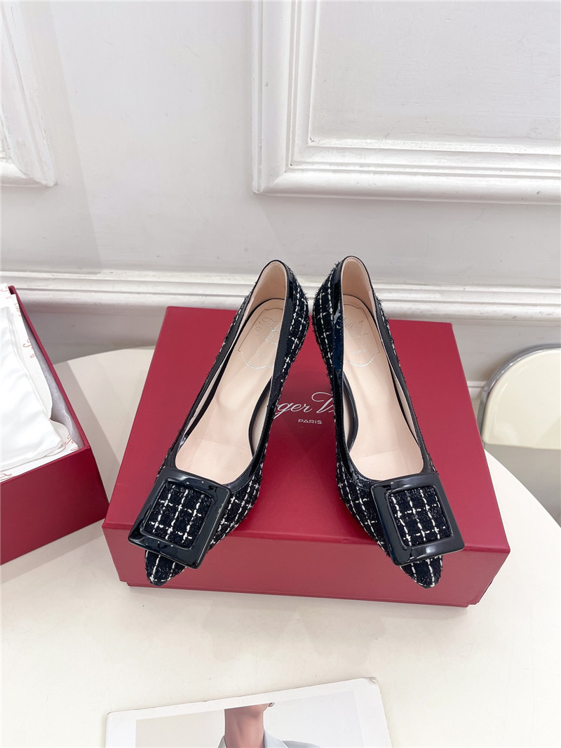 roger u1u1er viv’ in the city pumps 65mm in black tweed