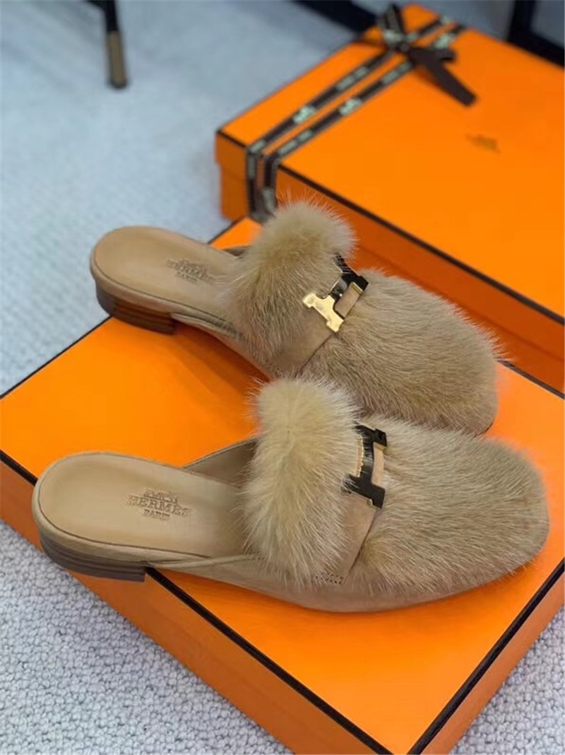 H**me5 paris loafer slippers in beige suede mink