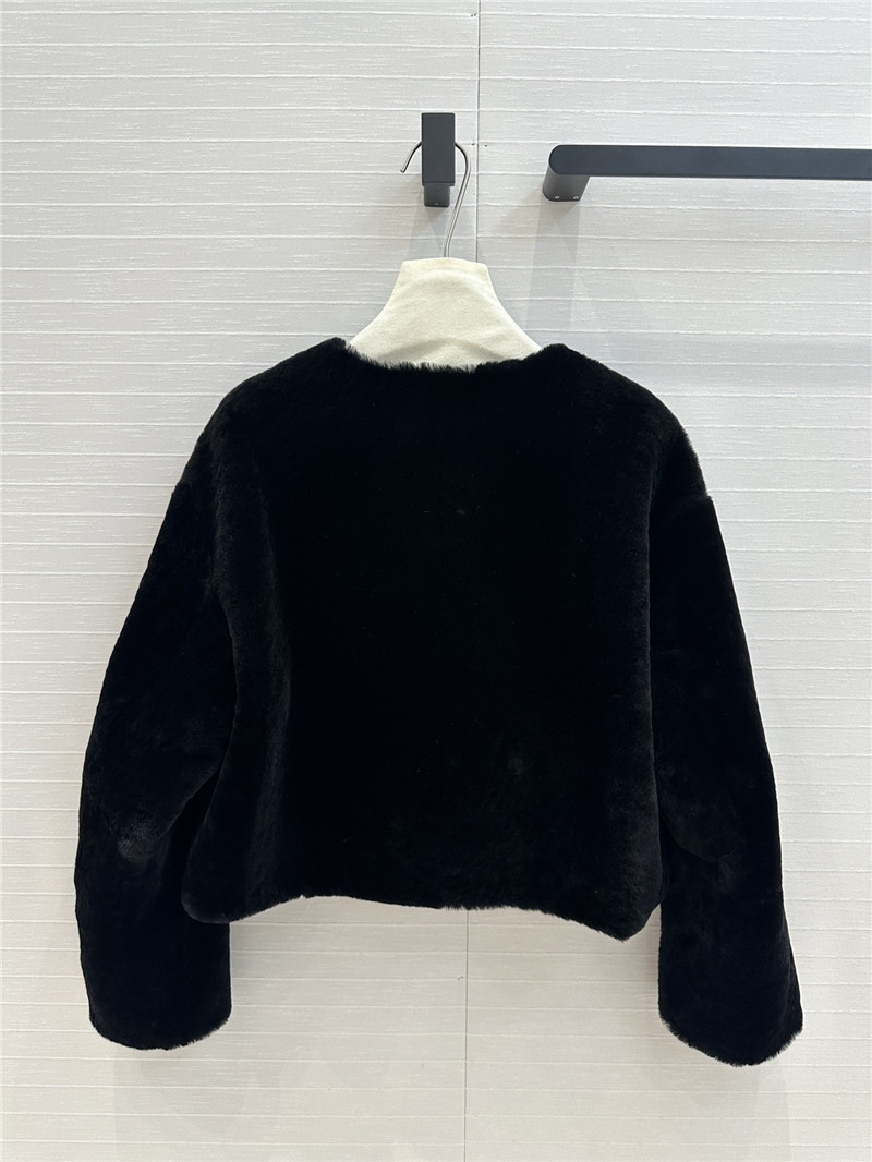 Pra*a short coat