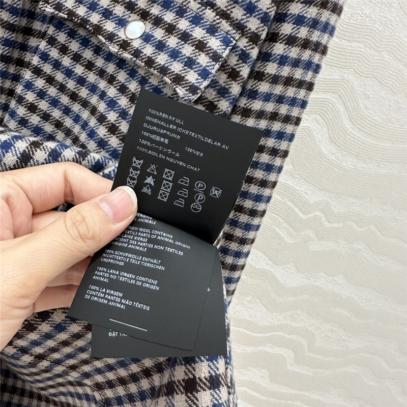Pra*a preppy shirt