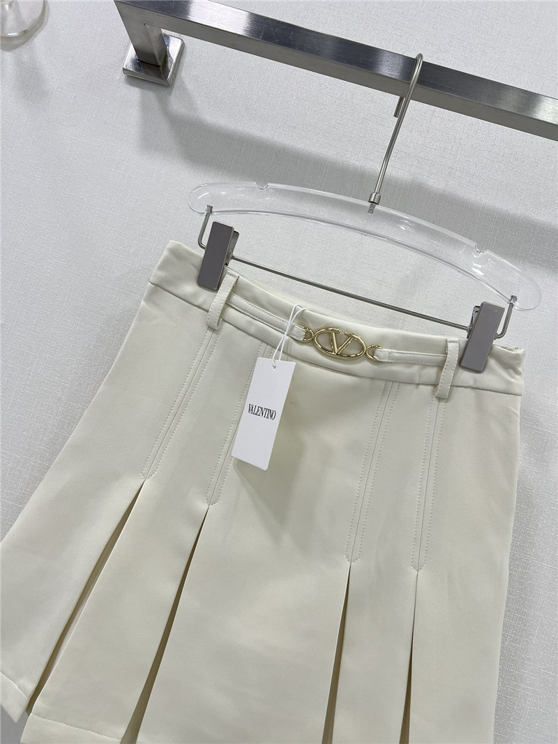 Va1e*ntin0 vintage pleated skirt