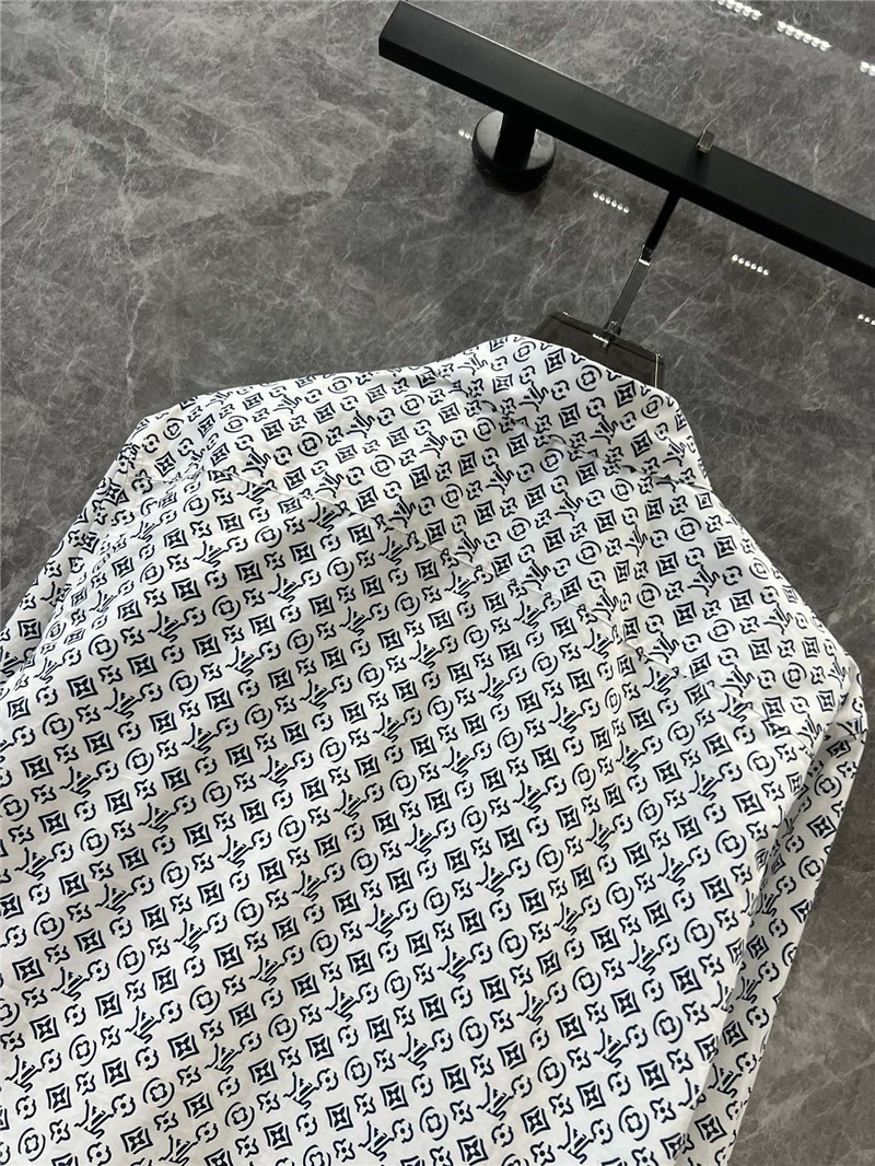l0vis Vvtt0n lv long sleeve shirt